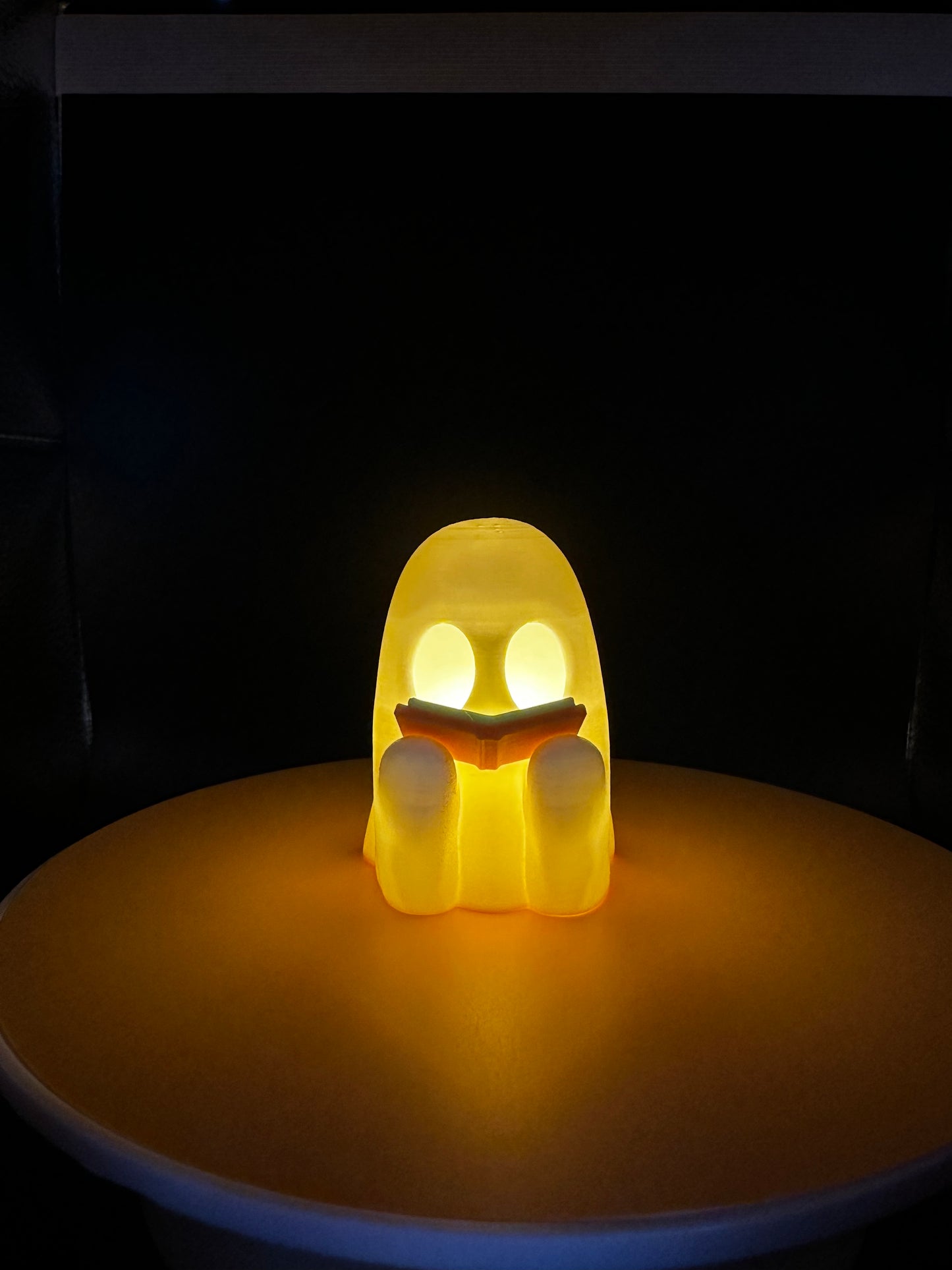 Spooky Reader Ghost with LED Tea Tight